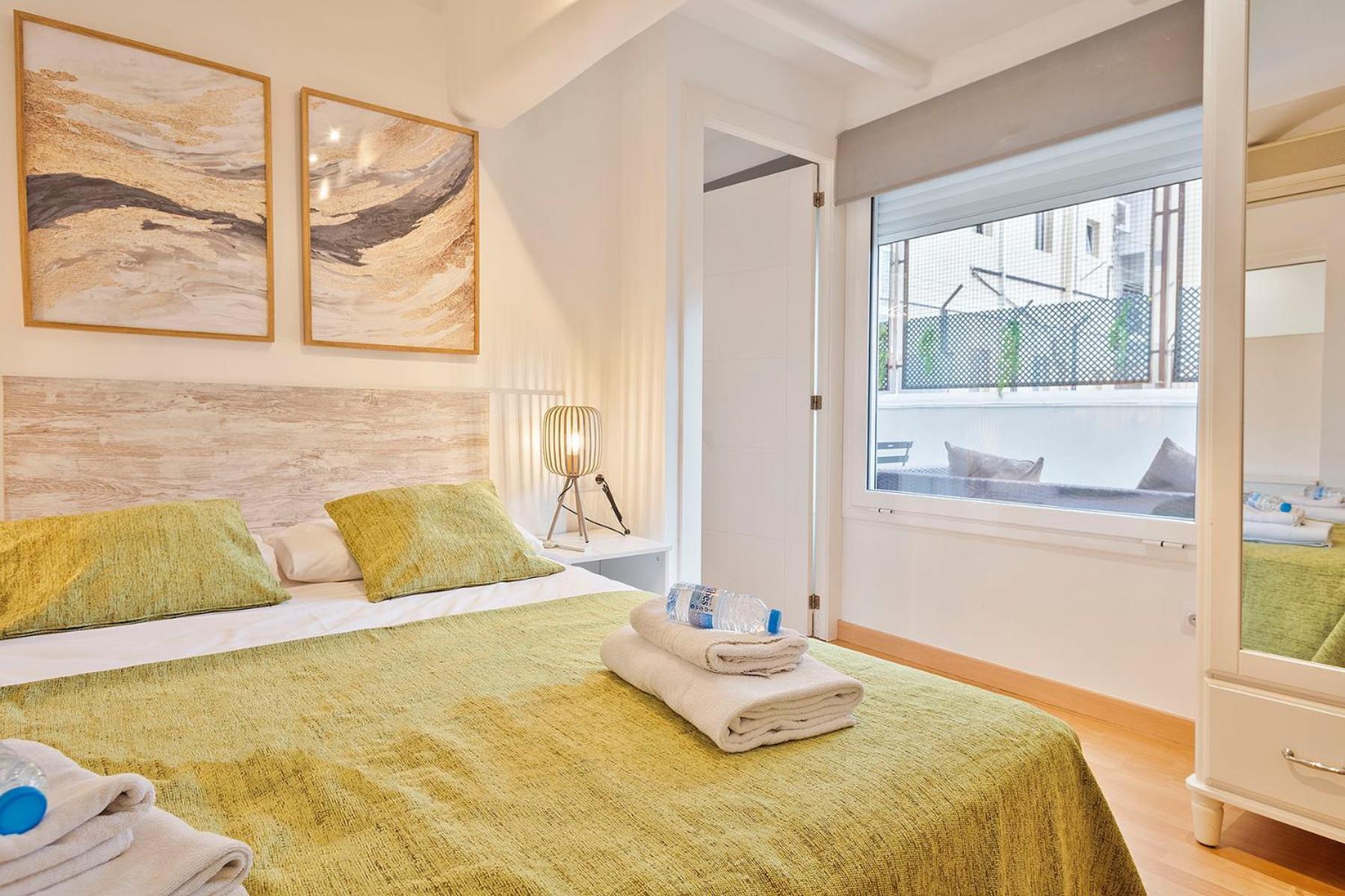 Alcam Paseo San Juan Apartment Barcelona Exterior photo